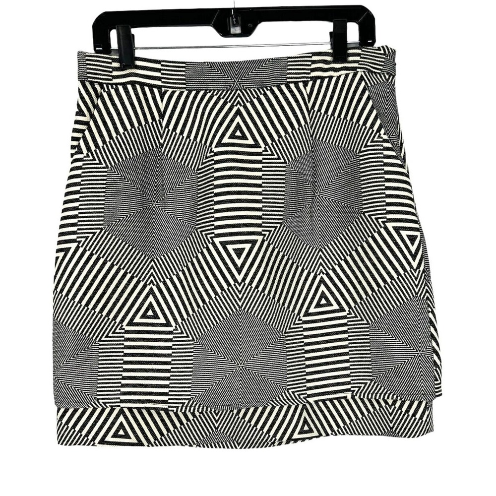 HD In Paris Anthropologie Women Sz MP Petite Black White Geometric Mini Skirt U3